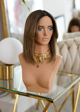 Peluca NA435 "Glam Hazel Bob"