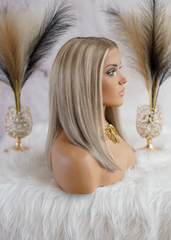 Peluca NA441 "Exellence Beige Bob"