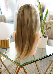Peluca NA447 "New York Diva Blonde"