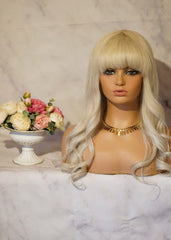 Peluca NA56B "Diva Bangs Platinum Blonde"  [ENCARGO 15 DIAS HABIL]