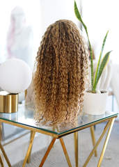 Peluca NA490 "Luxe Curly Blonde"