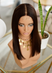 Peluca NA494 "Elegant Brunette Bob"