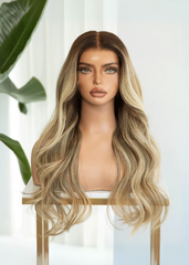 Peluca NA175B "Divine Ash Balayage"