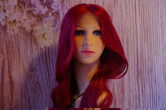 Peluca NA94 "Señorita Borgoña" [ENCARGO 15 DIAS HABIL]